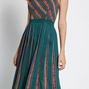 Adorable automn/spring dress